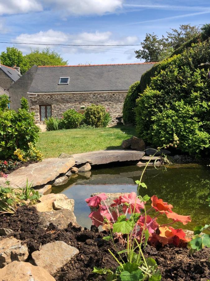 The Lotus. Romantic, Rural Hideaway Near Huelgoat Loqueffret Eksteriør billede